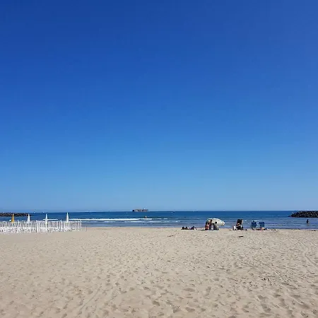 2 Rue Raffanel דירה *